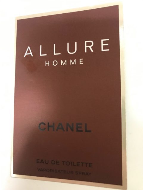 Allure Parfum Chanel perfume - a fragrance for women